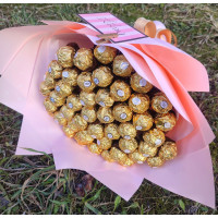 Солодкий букет із ferrero rocher