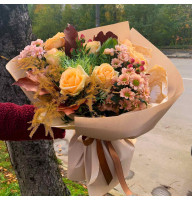 Букет з квітів "Дихання лісу"