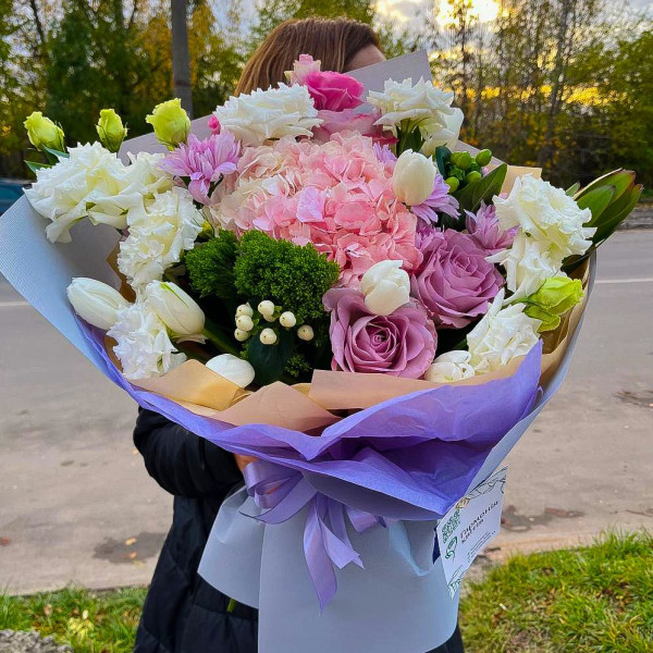 Букет з квітів "Щастя поруч"